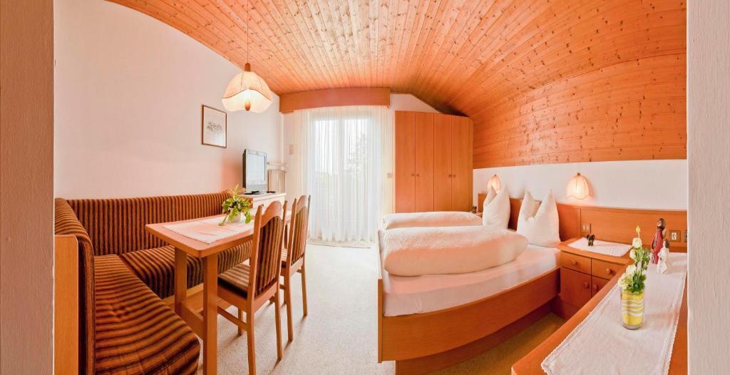 Haus Christl Bed & Breakfast Lana Bilik gambar